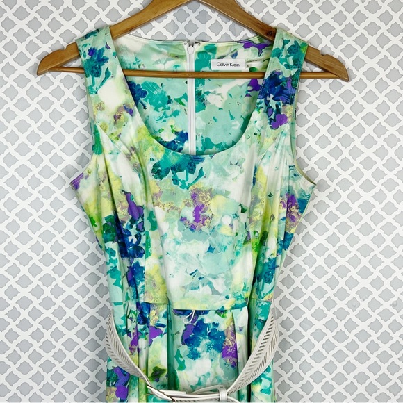 EUC Calvin Klein Floral Fit & Flare Dress with Belt - Picture 2 of 9